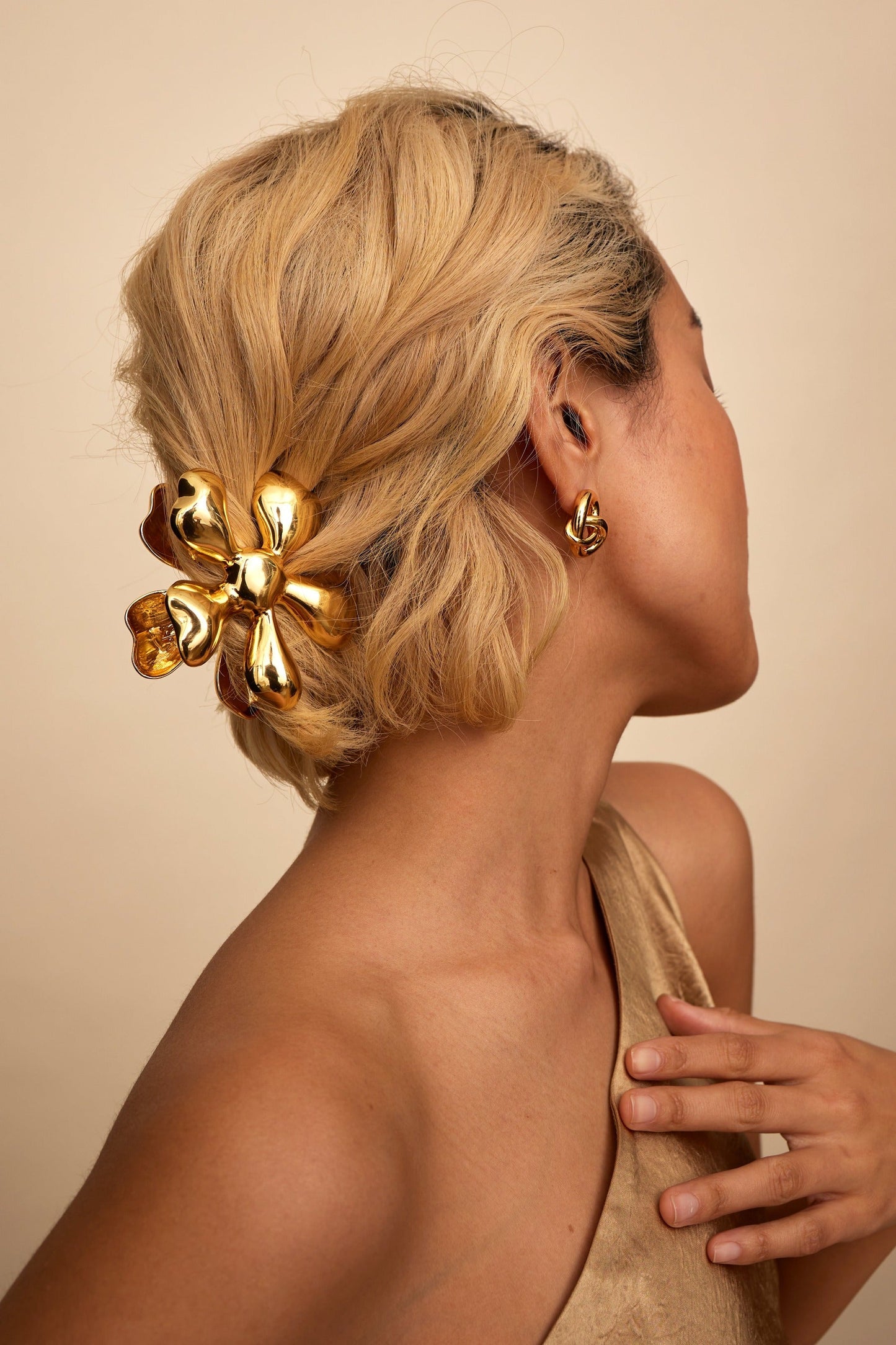 Glossy Daisy Claw Clip-Claw Clip