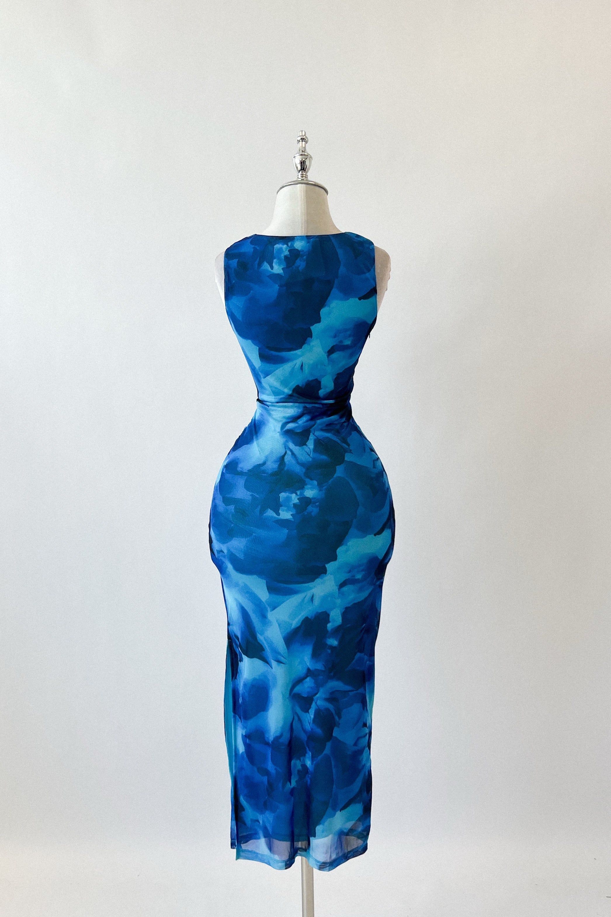 Brian Midi Dress  GEMMACHIC