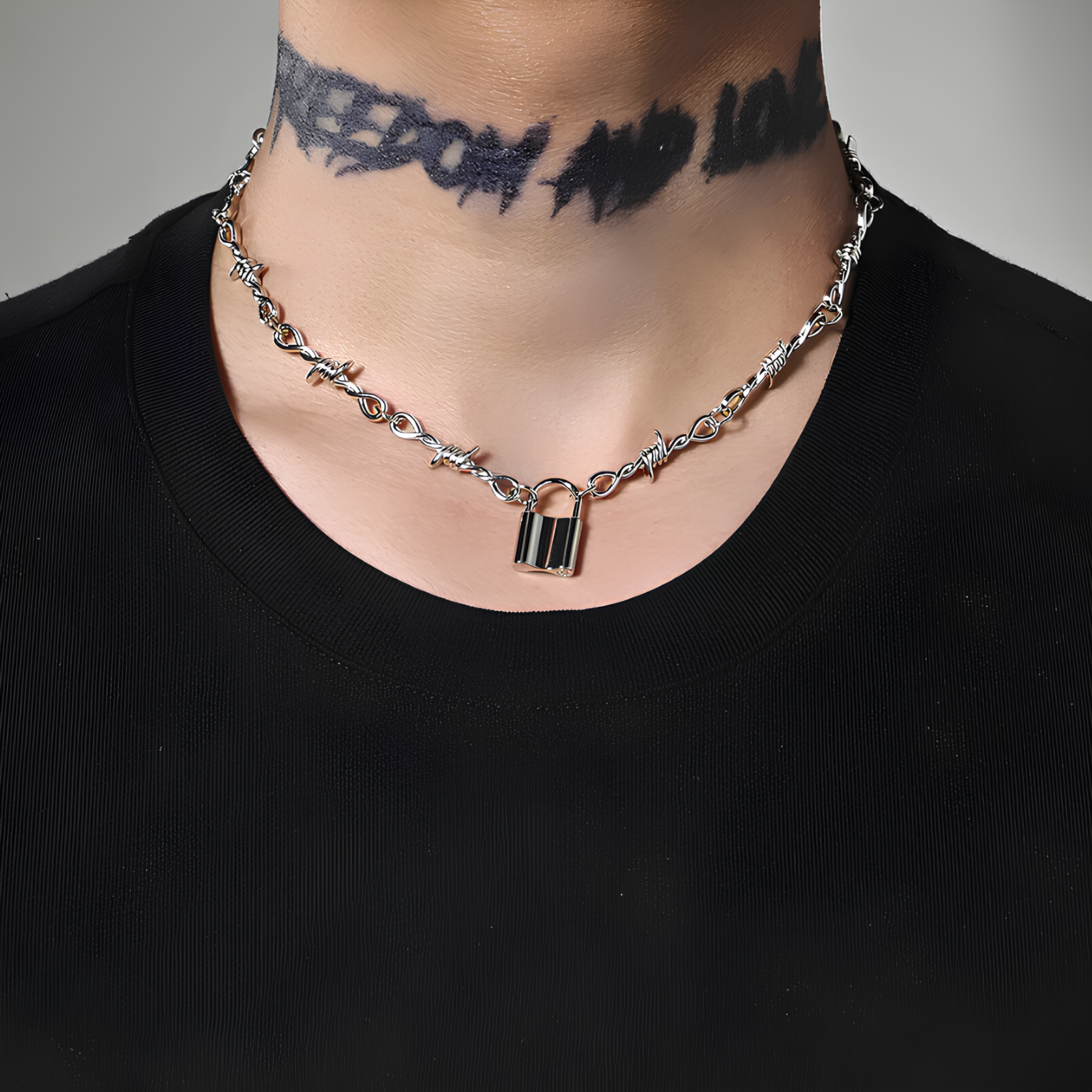 Barbed Lock Necklace  GEMMACHIC