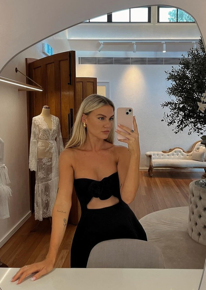 Valencia Dress - Black  GEMMACHIC