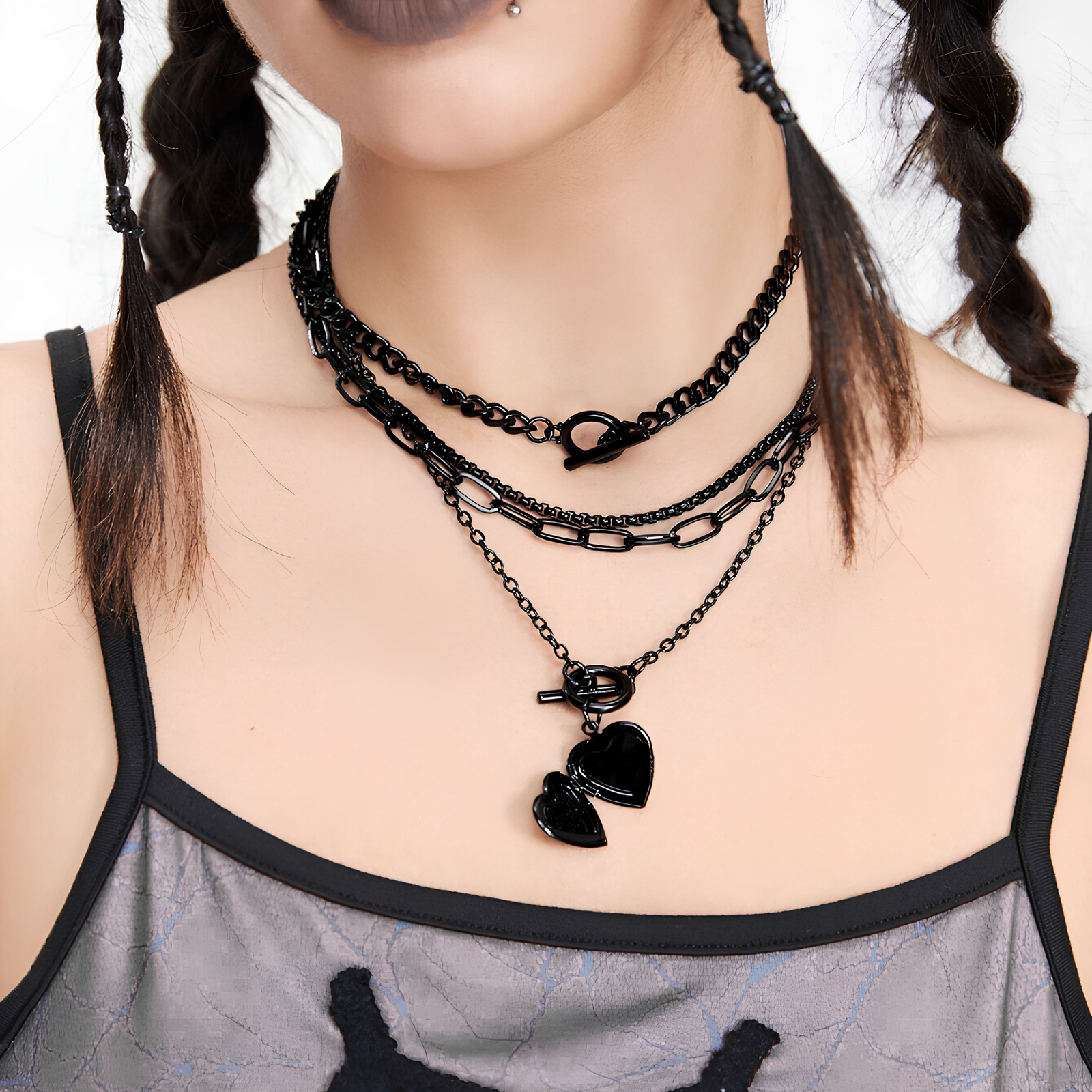 Chain Locket Necklace  GEMMACHIC