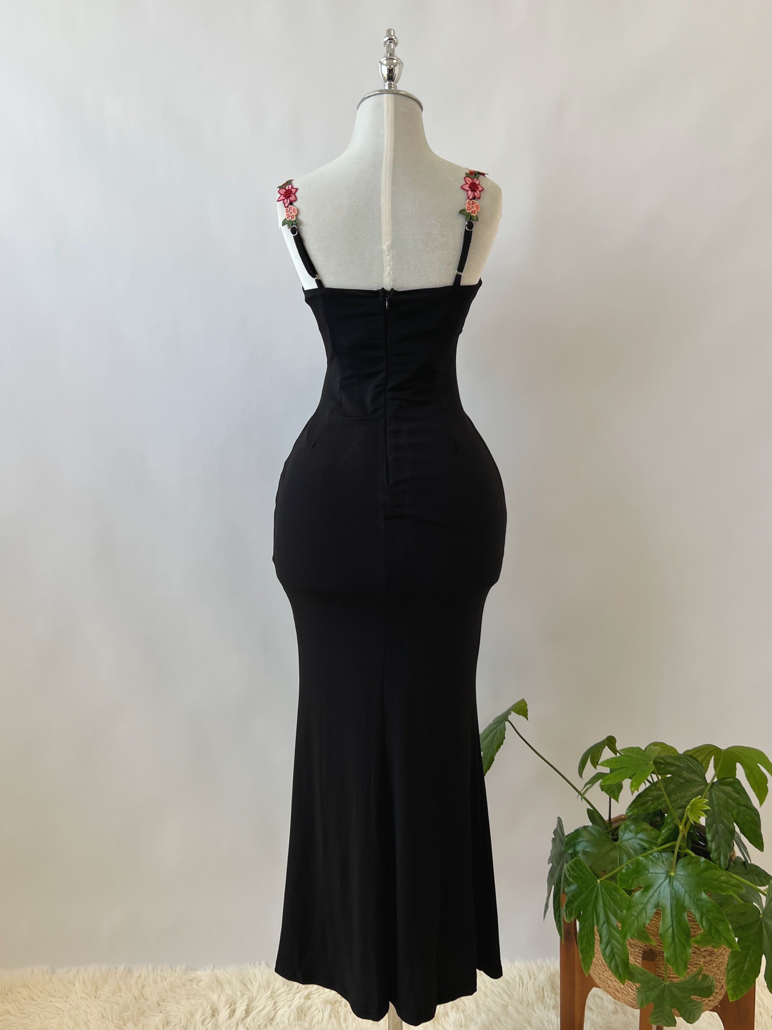 Euphrasia Maxi Dress - Black  GEMMACHIC