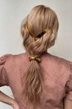 Glossy Arch Pony  GEMMACHIC