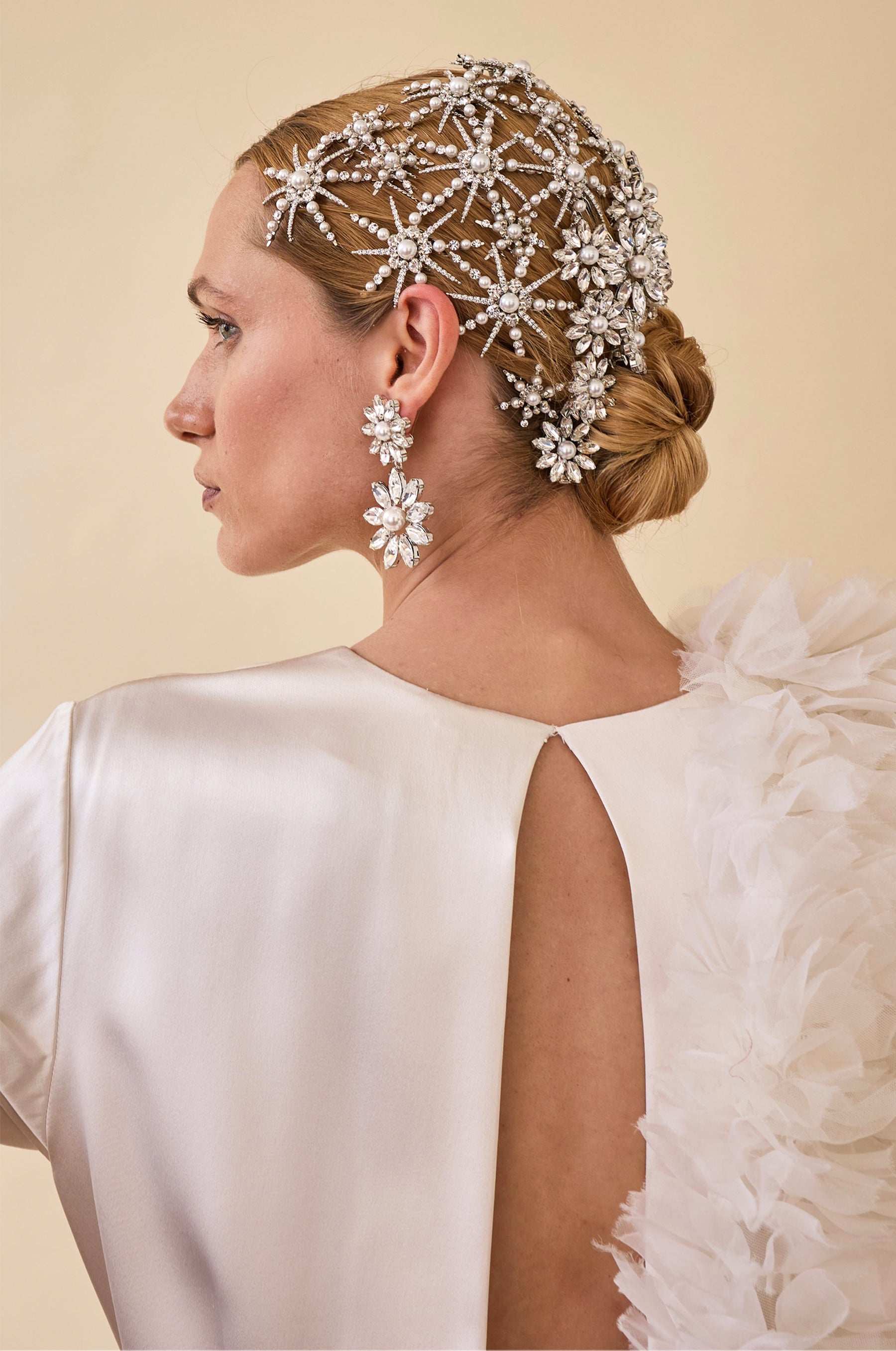 Zuri Crystal Clip