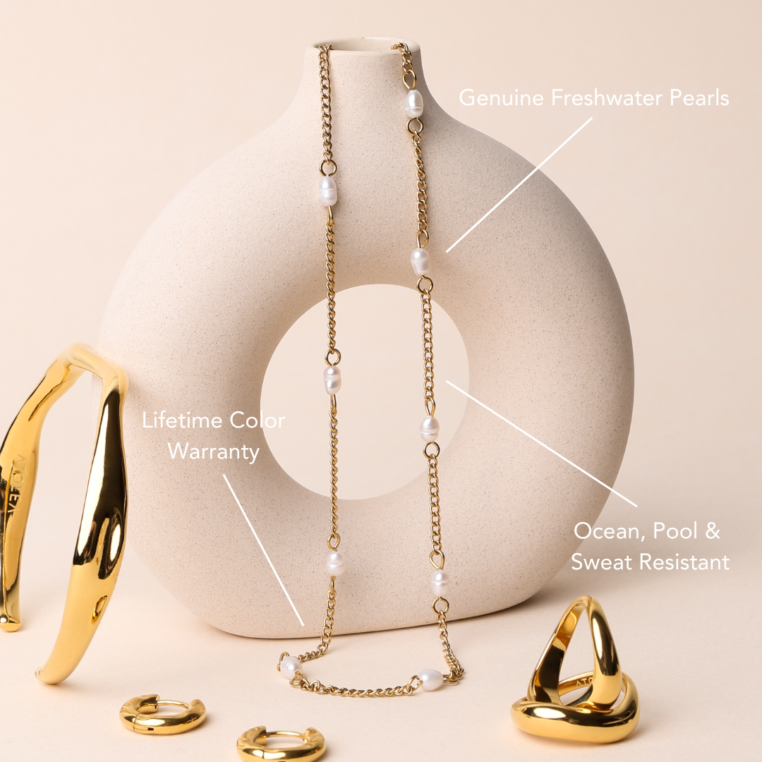 Dainty Gold Pearl Choker  GEMMACHIC