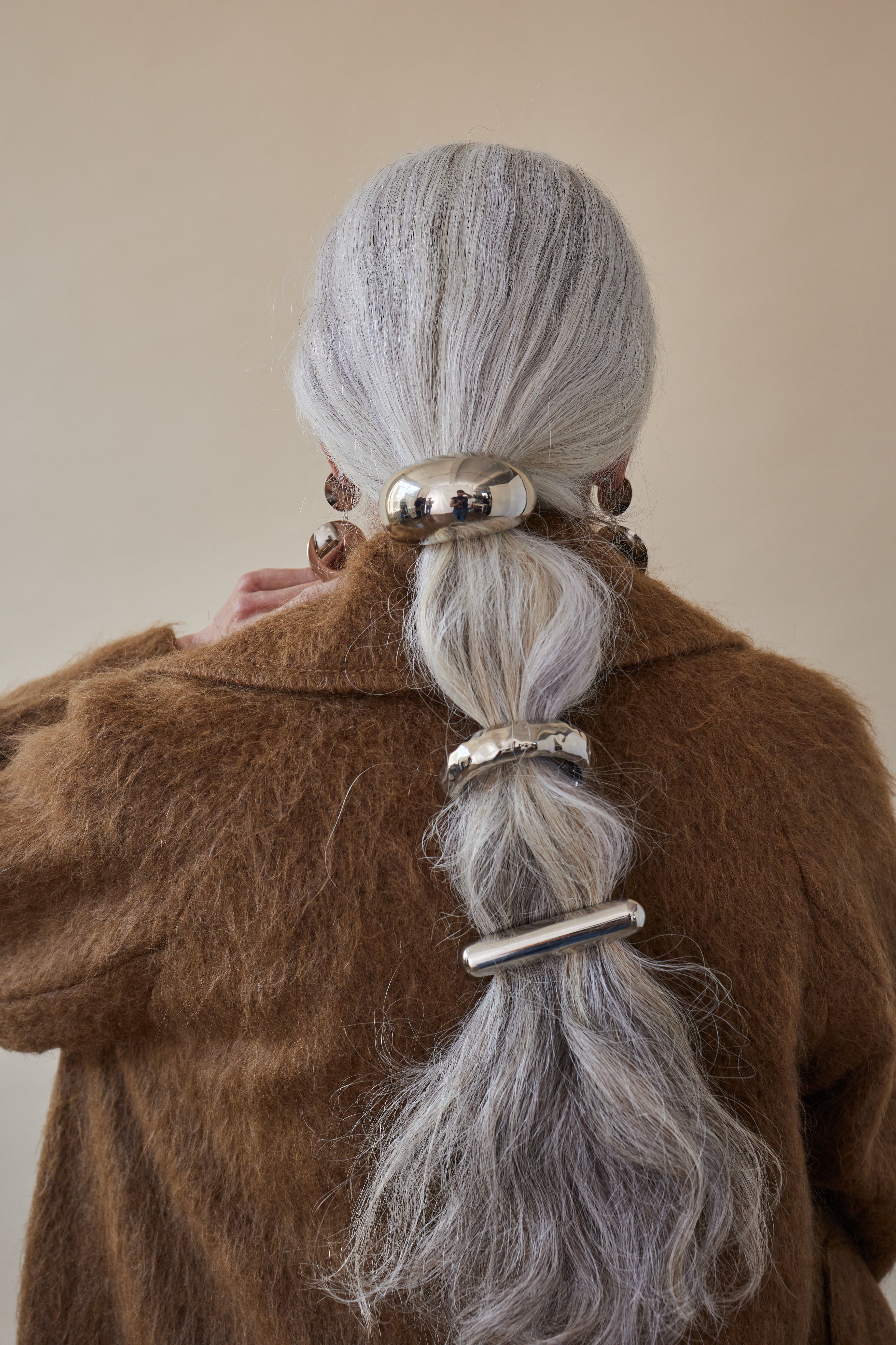 Hammered Arch Pony  GEMMACHIC