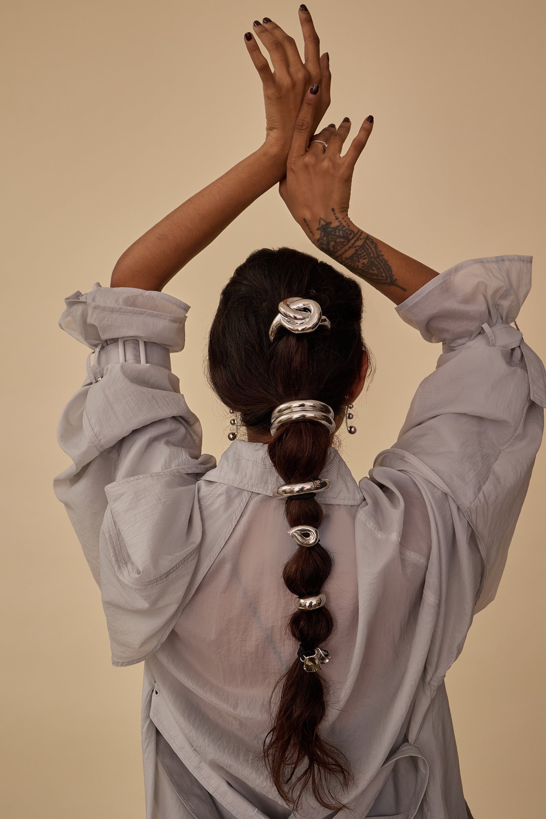 Petite Glossy Arch Pony  GEMMACHIC