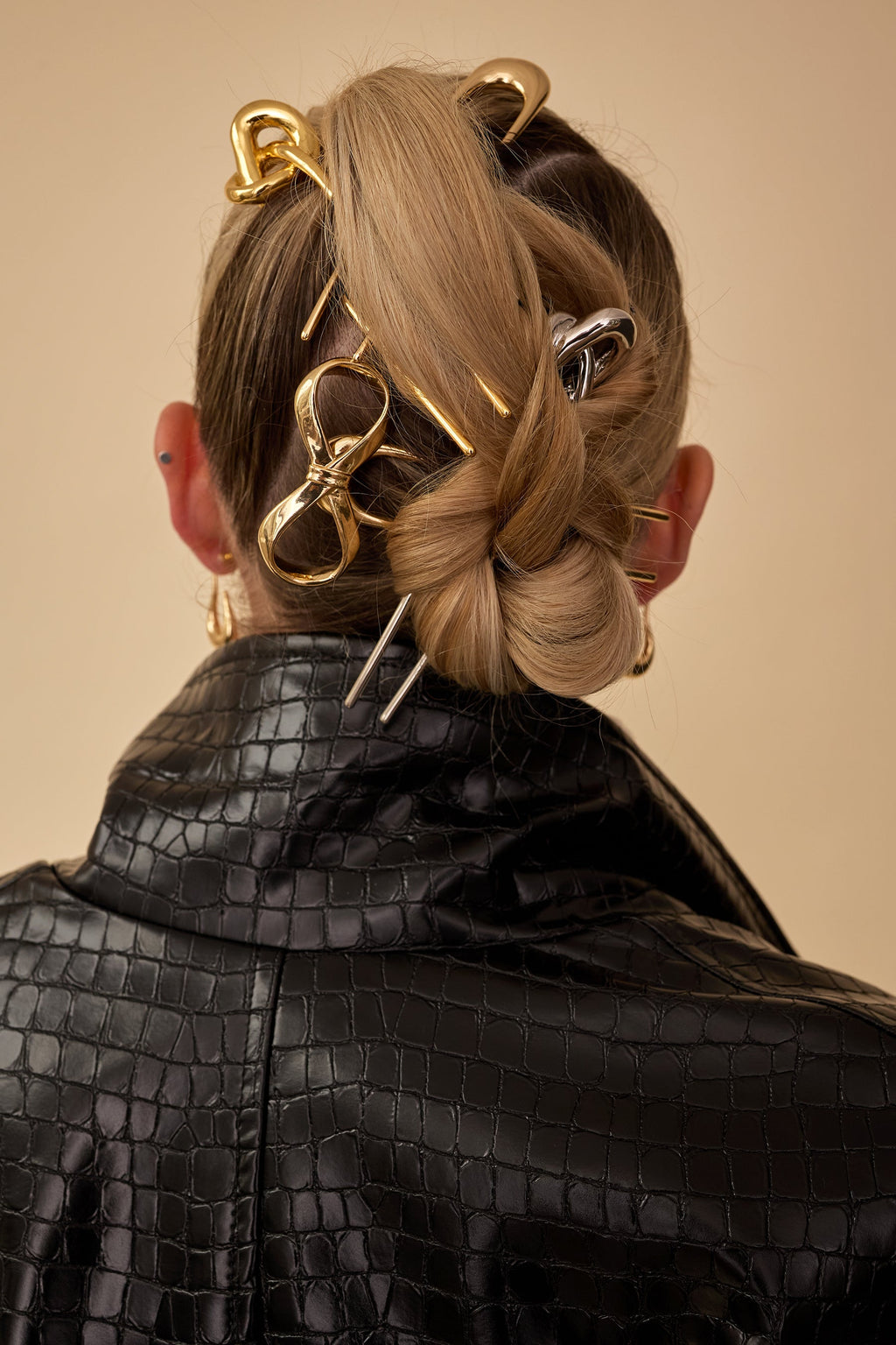 Glossy Knot French Pin  GEMMACHIC