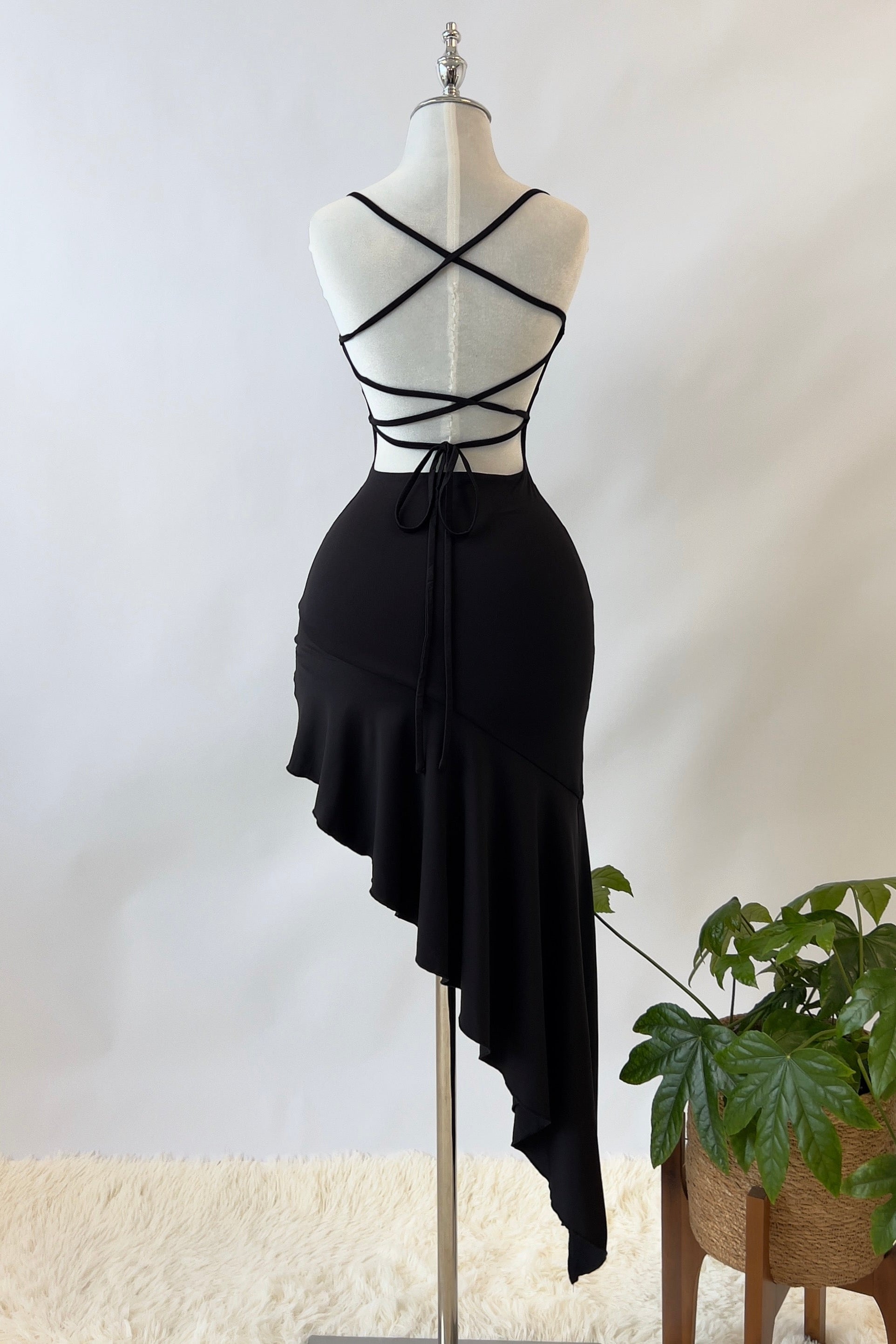 Fleur Midi Dress - Black  GEMMACHIC