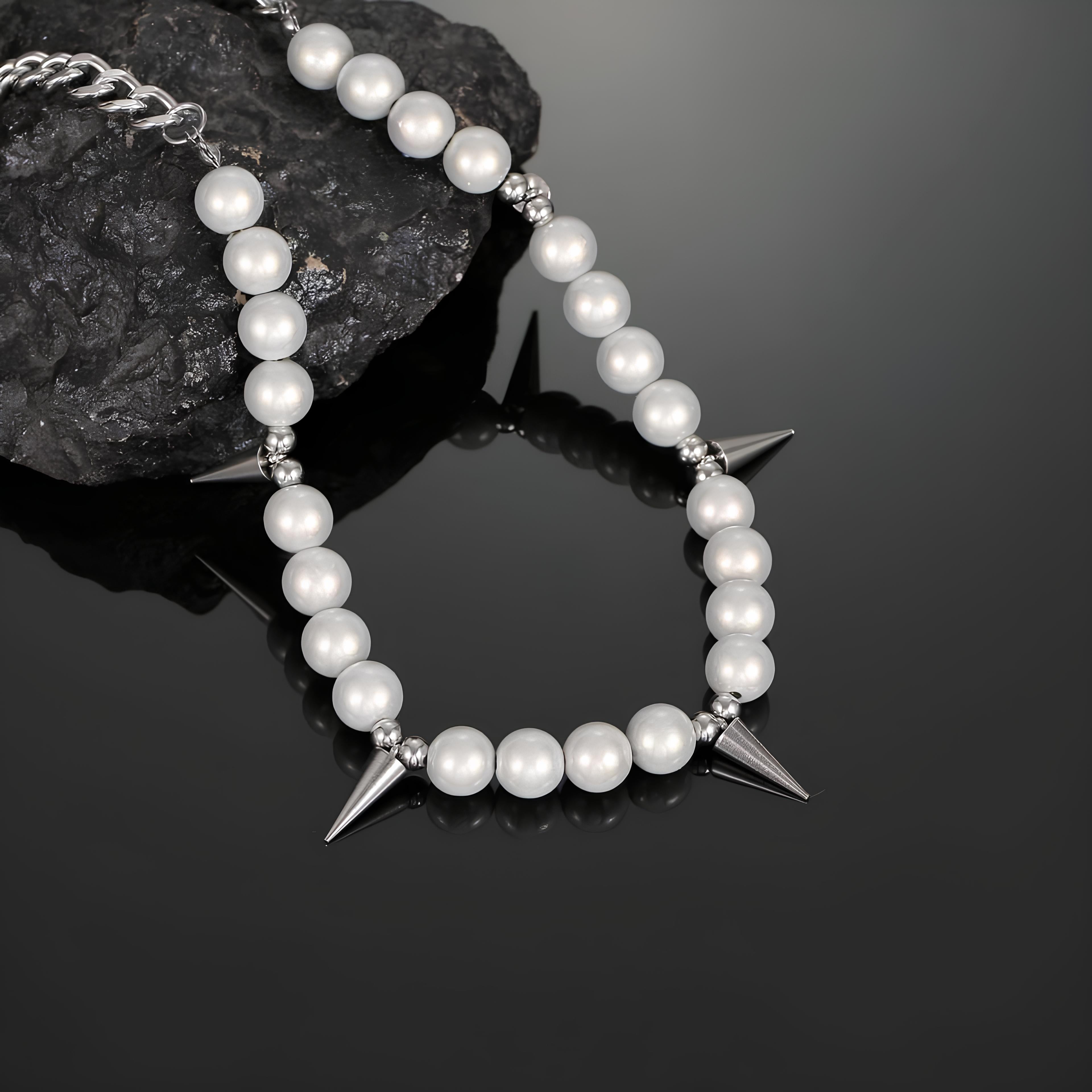 Pearl Hazard Necklace  GEMMACHIC