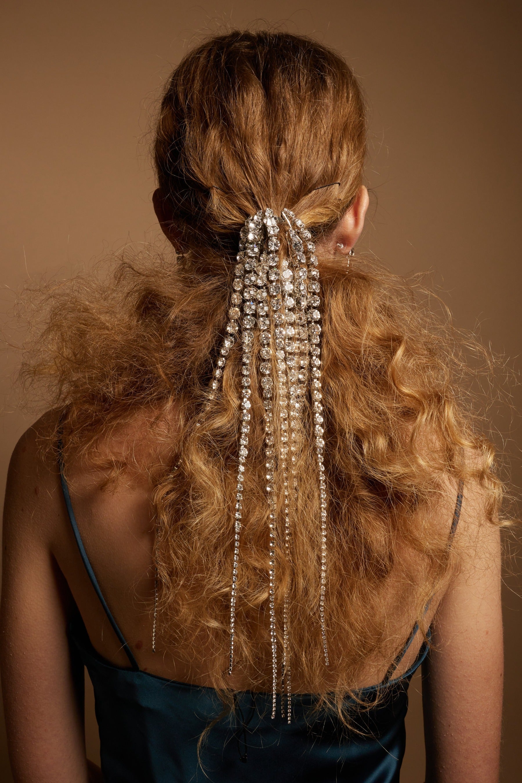 Crystal Spine Clip  GEMMACHIC