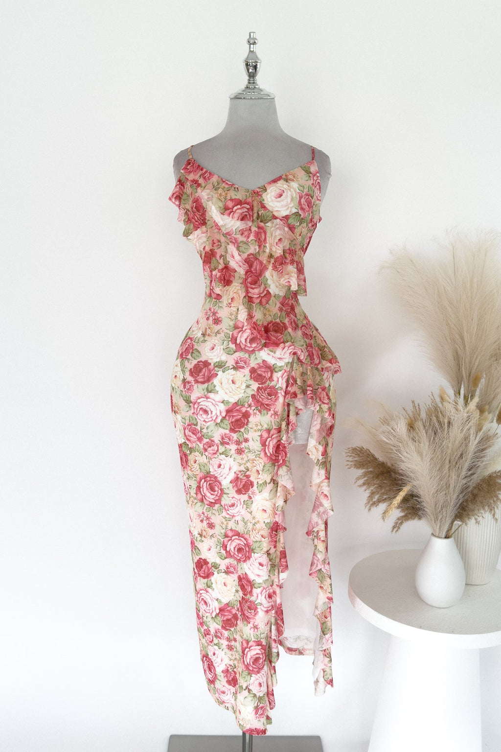 Angelina Floral Midi Dress  GEMMACHIC