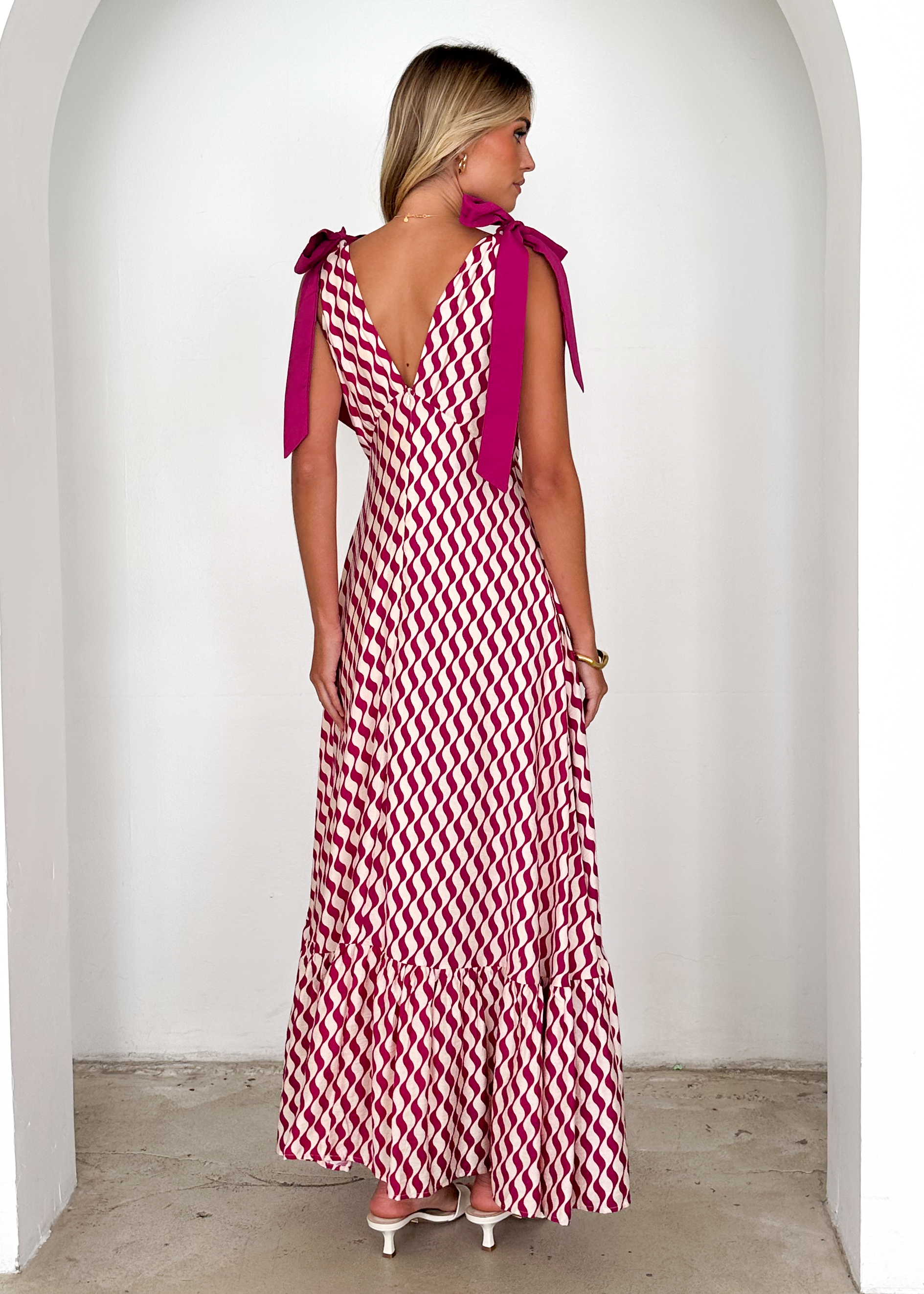 Havannah Tie Midi Dress - Magenta Wave  GEMMACHIC
