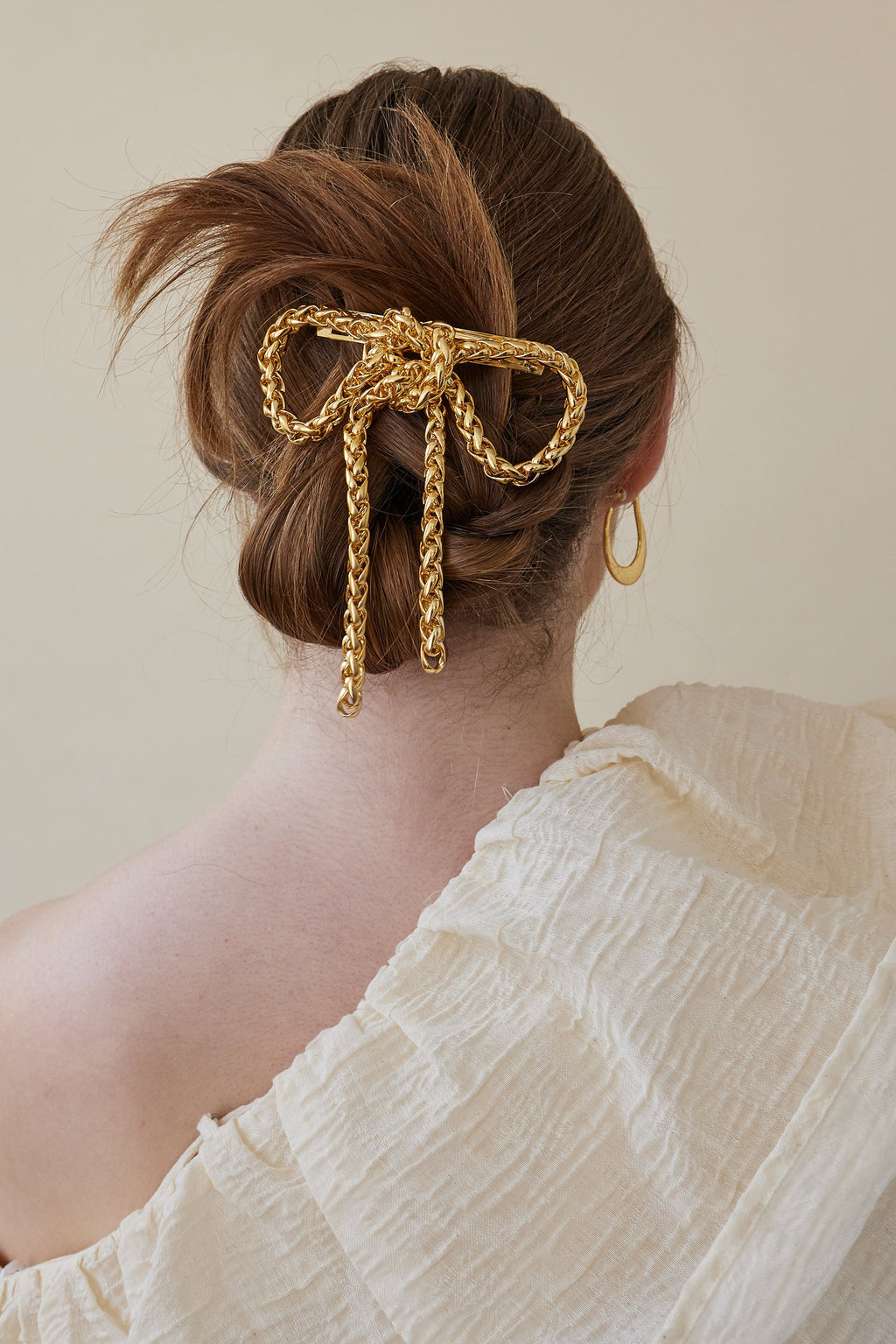 Kamala Chain Bow  GEMMACHIC