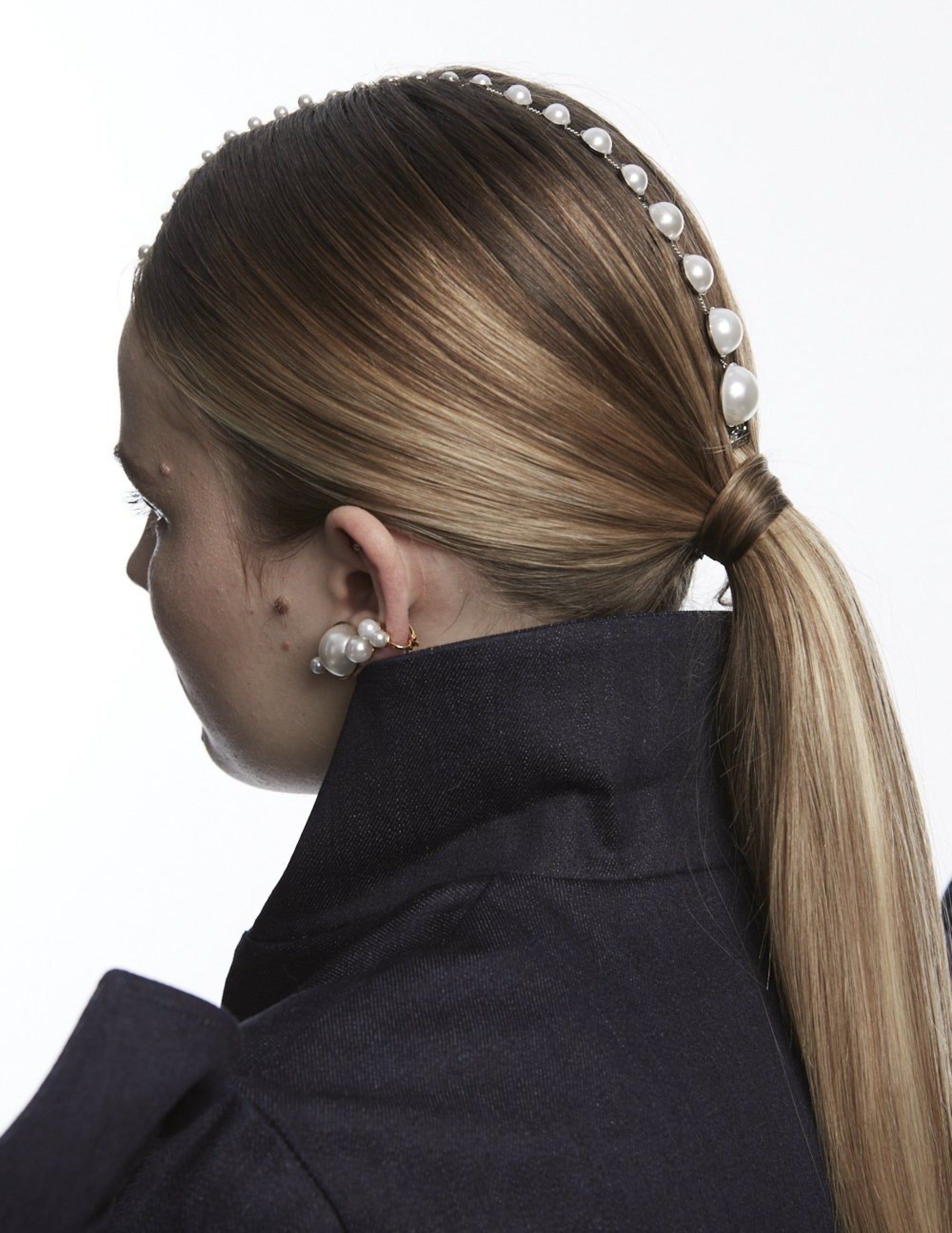 Pearl Spine Comb  GEMMACHIC