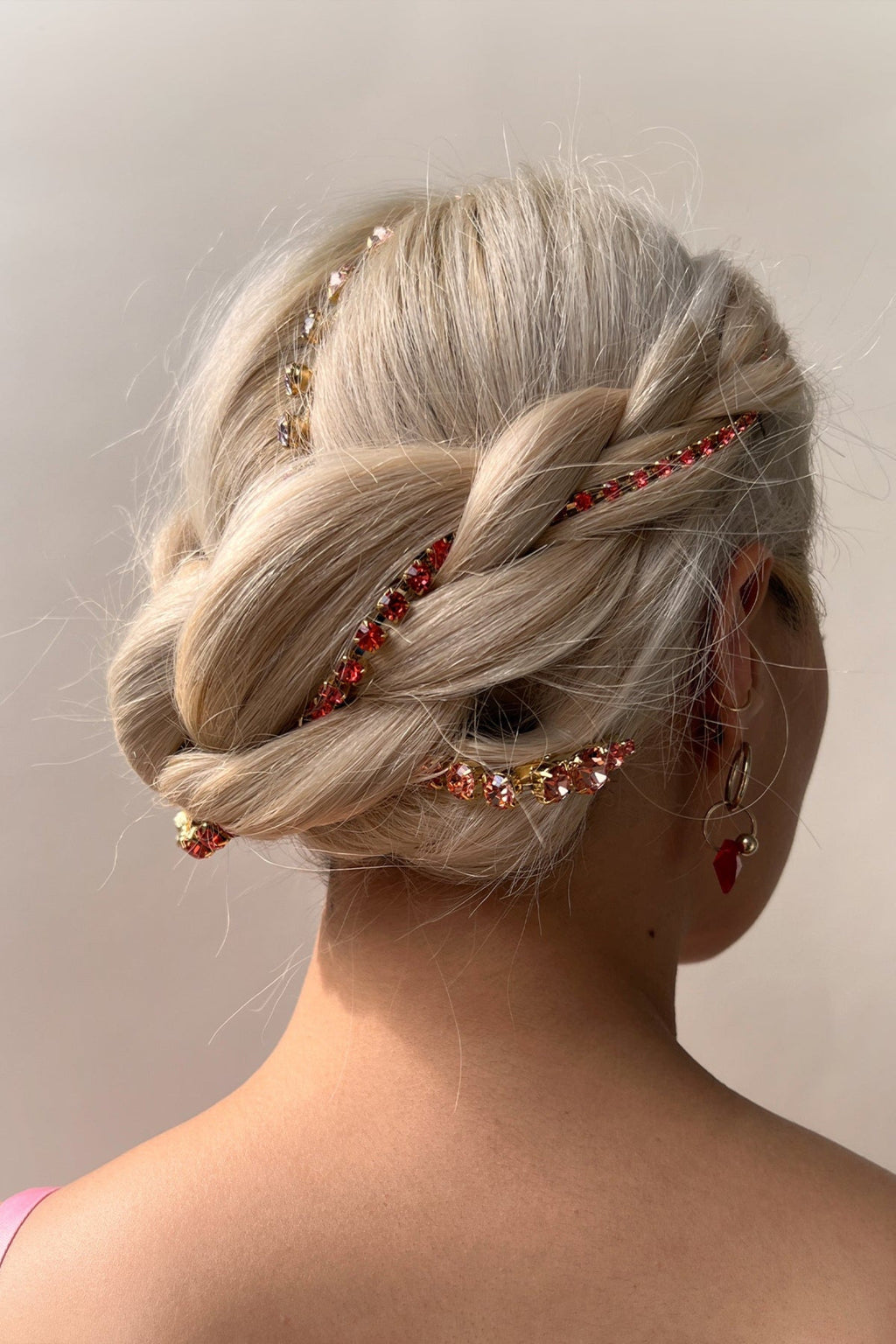 Crystal Spine Clip  GEMMACHIC