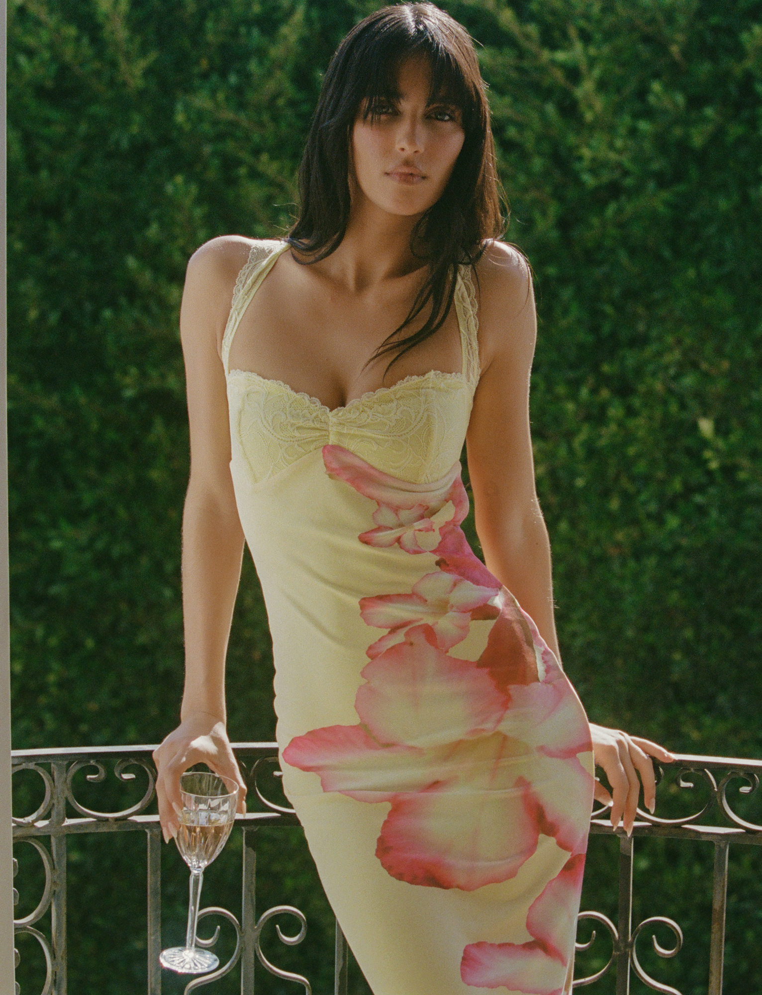 NYOMI MAXI DRESS - YELLOW : MACRO FLORAL : YELLOW HIBISCUS  GEMMACHIC