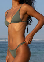 Eclipse Curve - Minimalist Cutout Bikini Set  GEMMACHIC