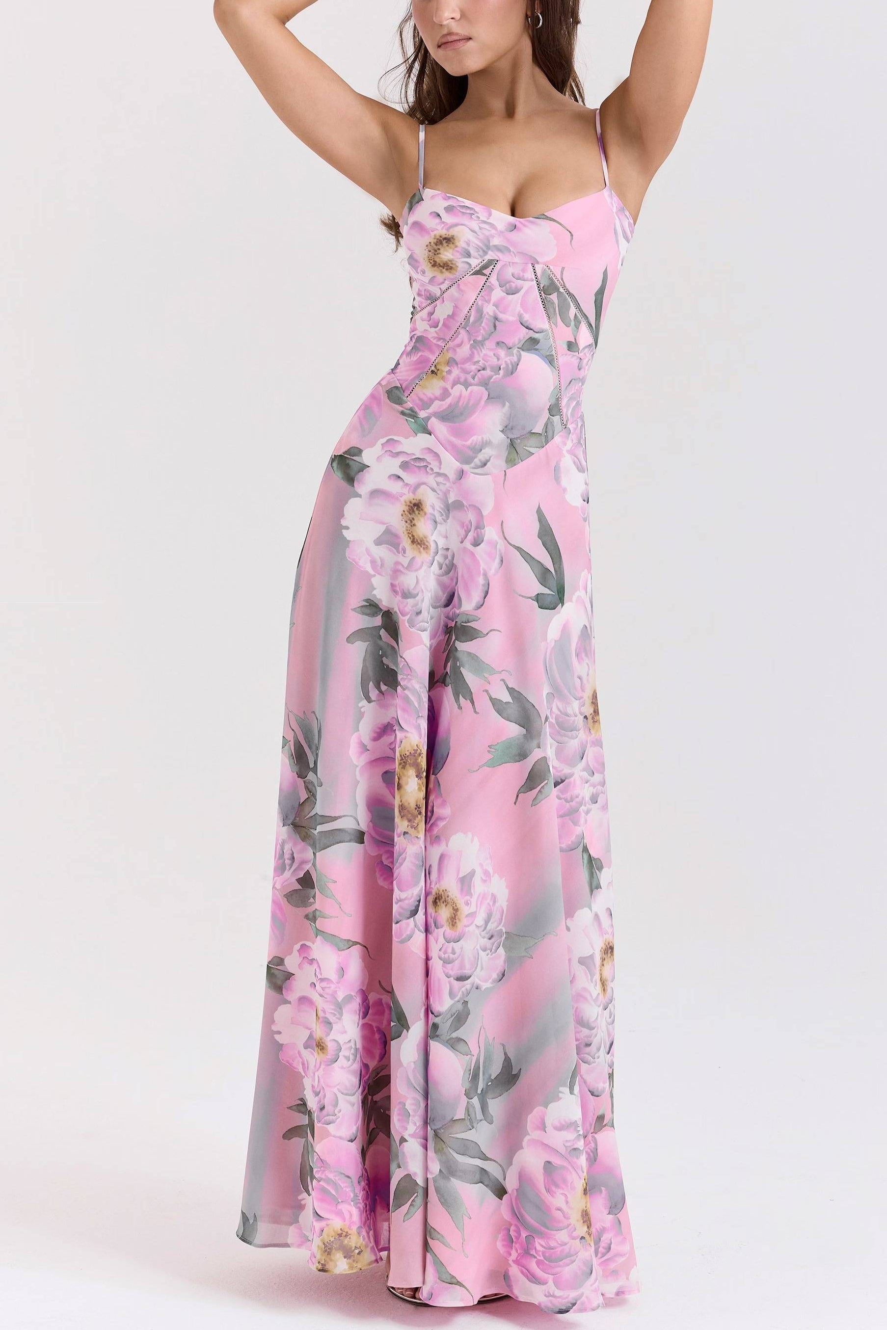 SEREN_Pink_Floral_Print_Lace_Back_Maxi_Dress_2