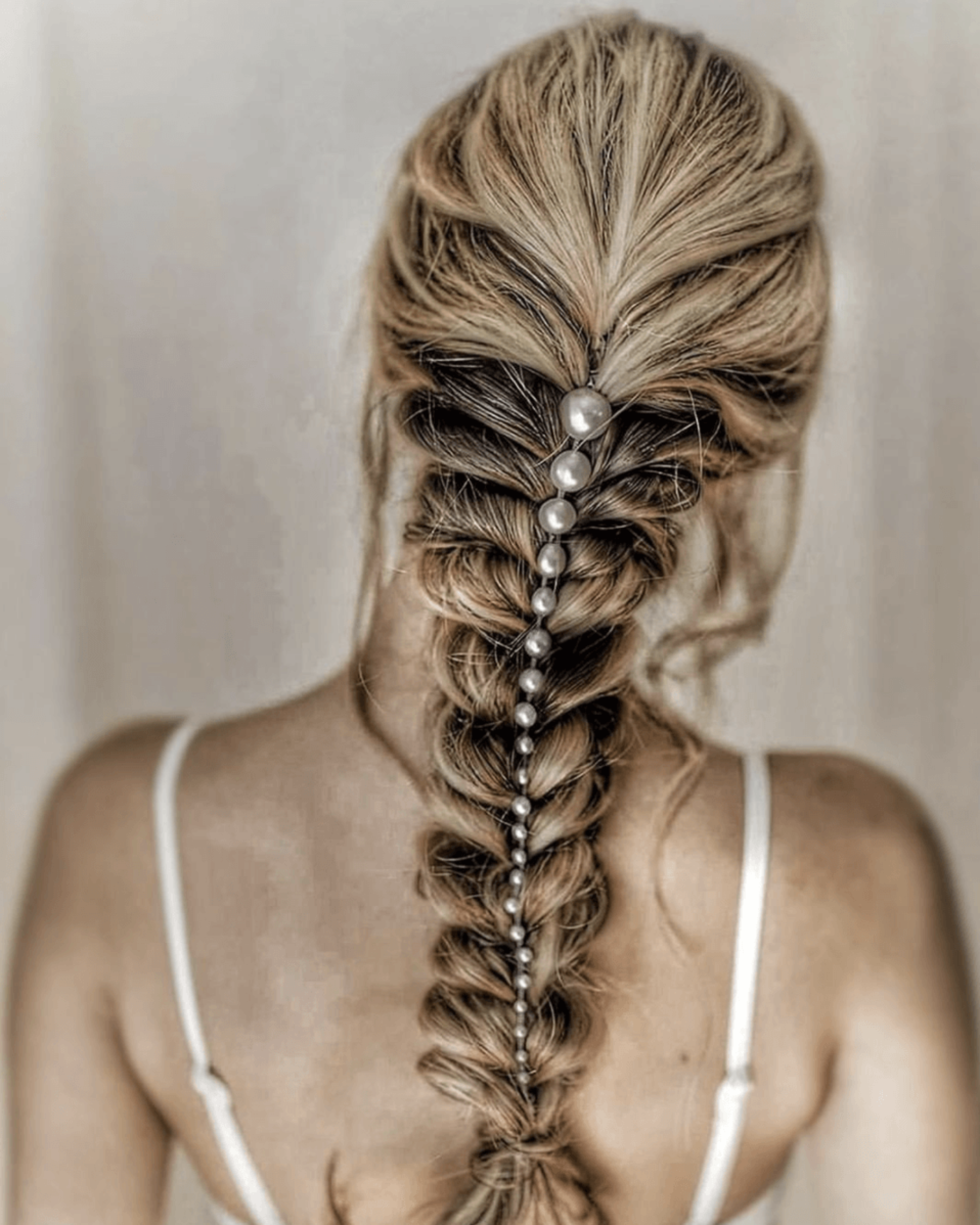 Pearl Spine Comb  GEMMACHIC