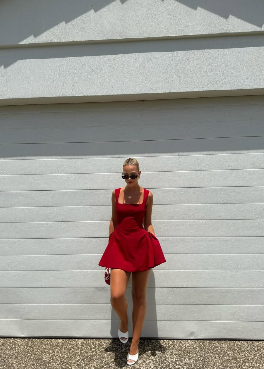 Vivienne Dress - Scarlet  GEMMACHIC