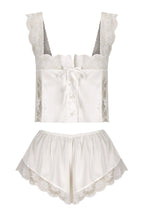 Cindy Short Set Ivory  GEMMACHIC