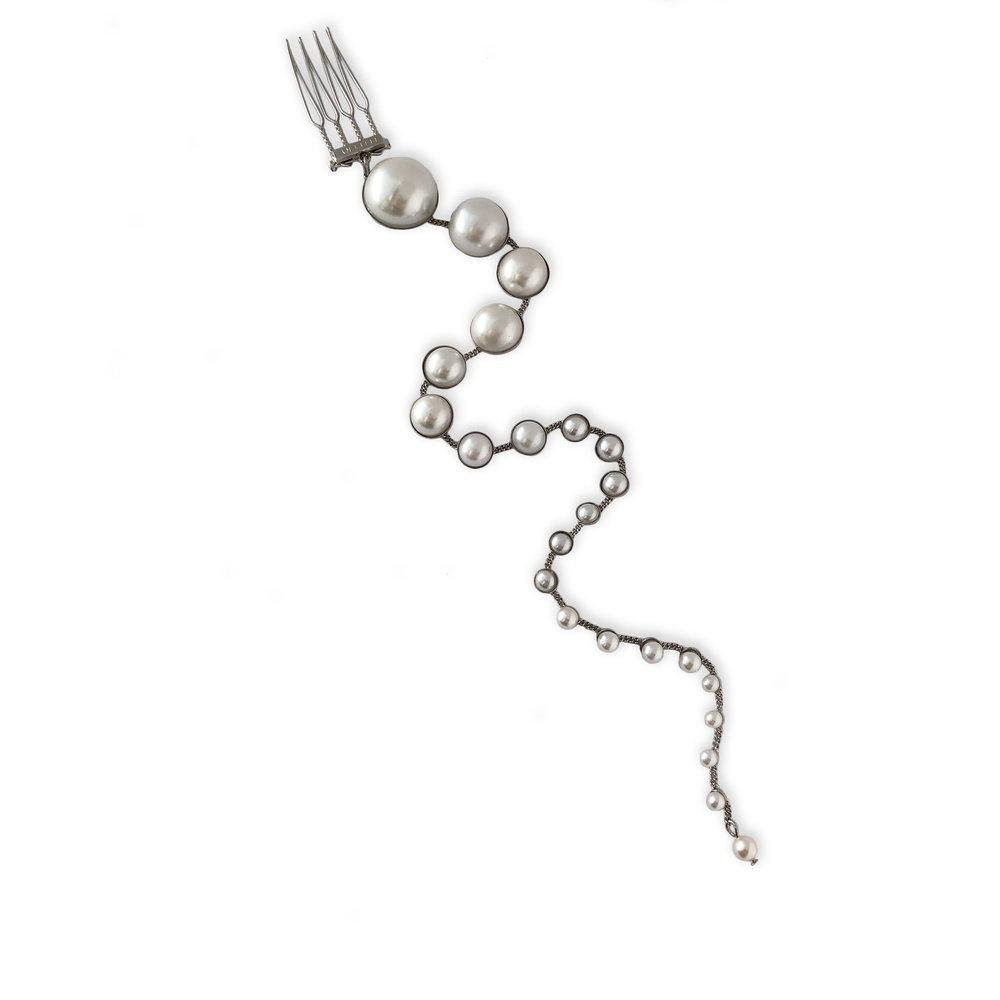 Pearl Spine Comb  GEMMACHIC