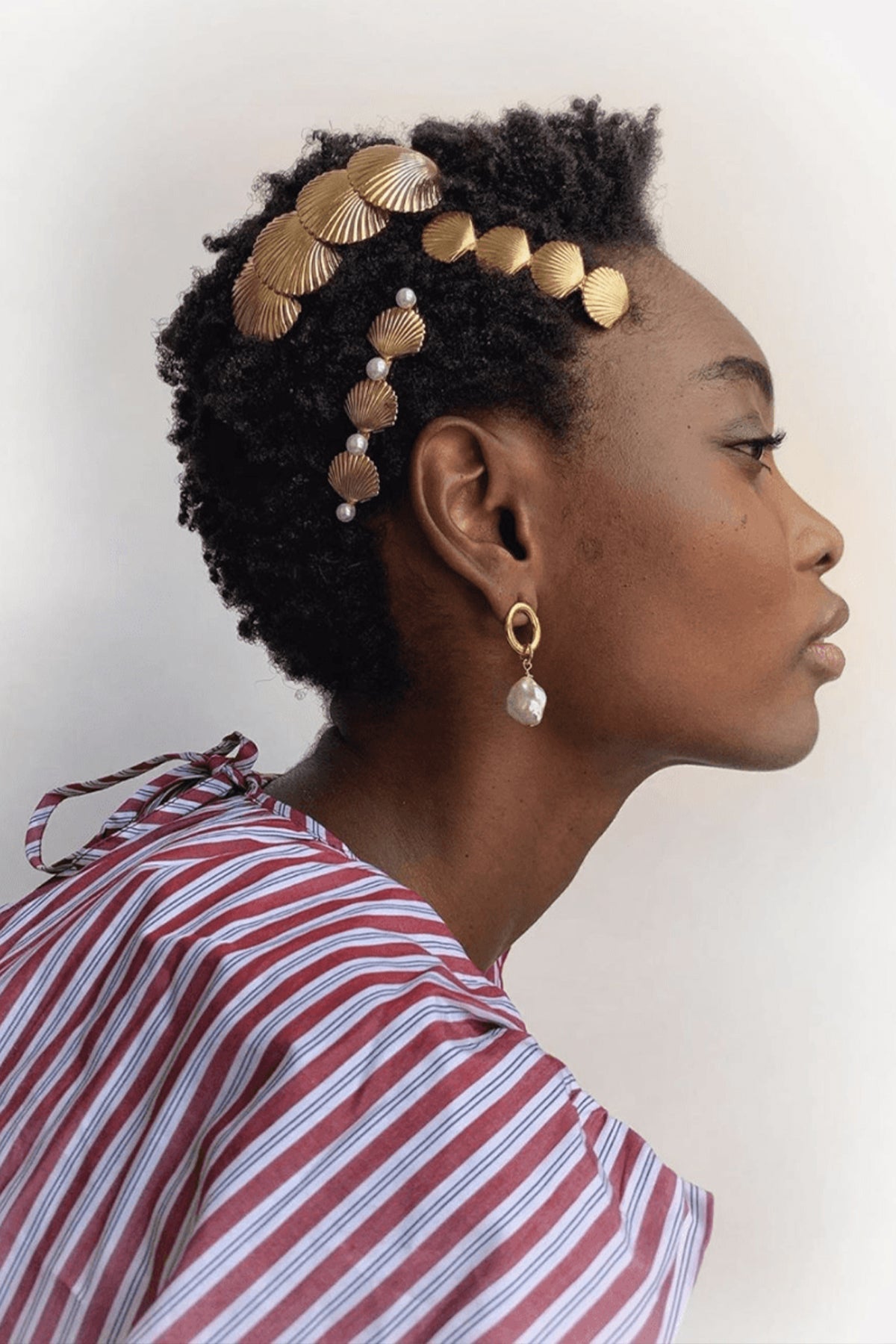 Sandy Pearl Barrette  GEMMACHIC