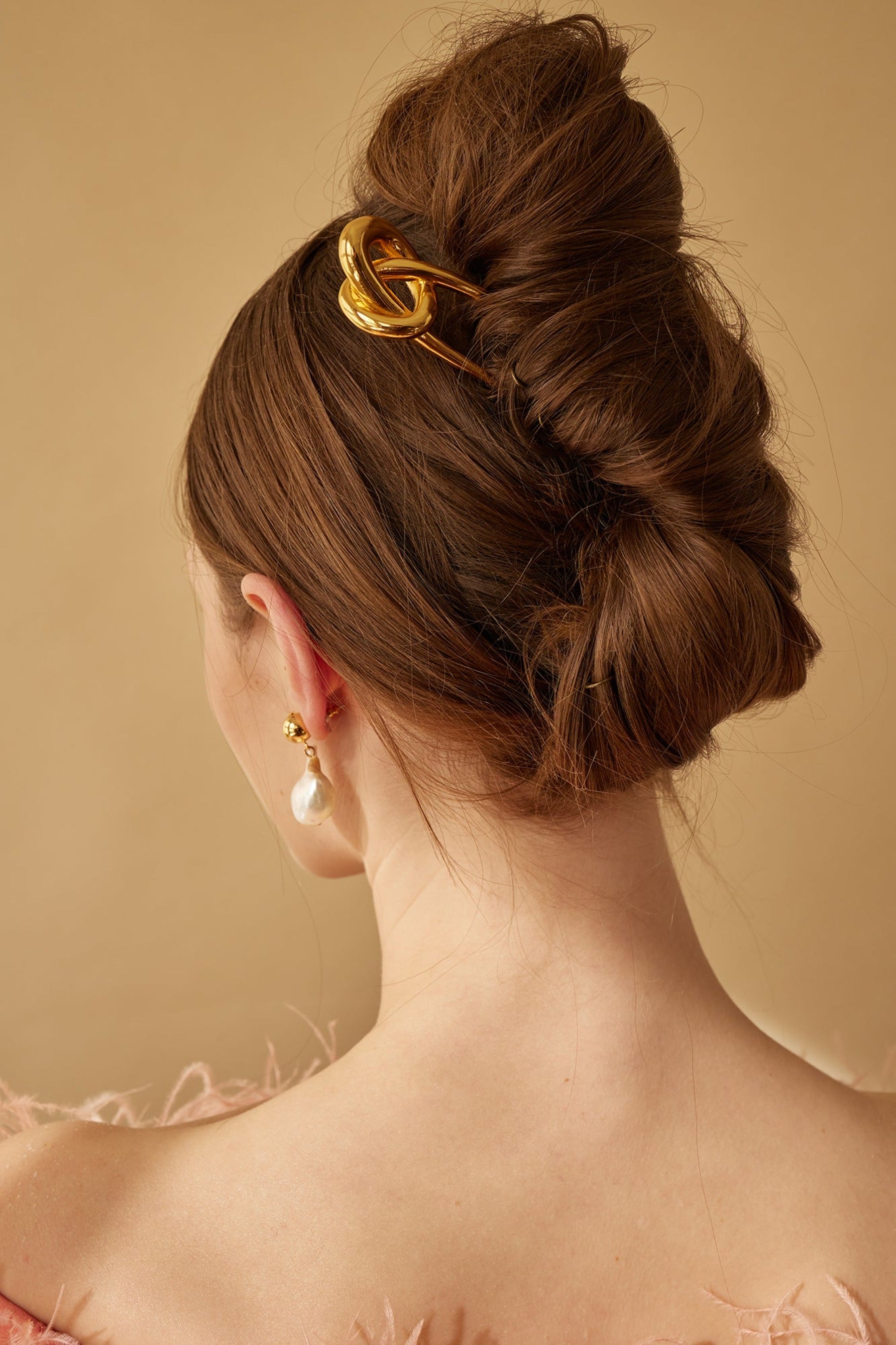 Glossy Knot French Pin  GEMMACHIC