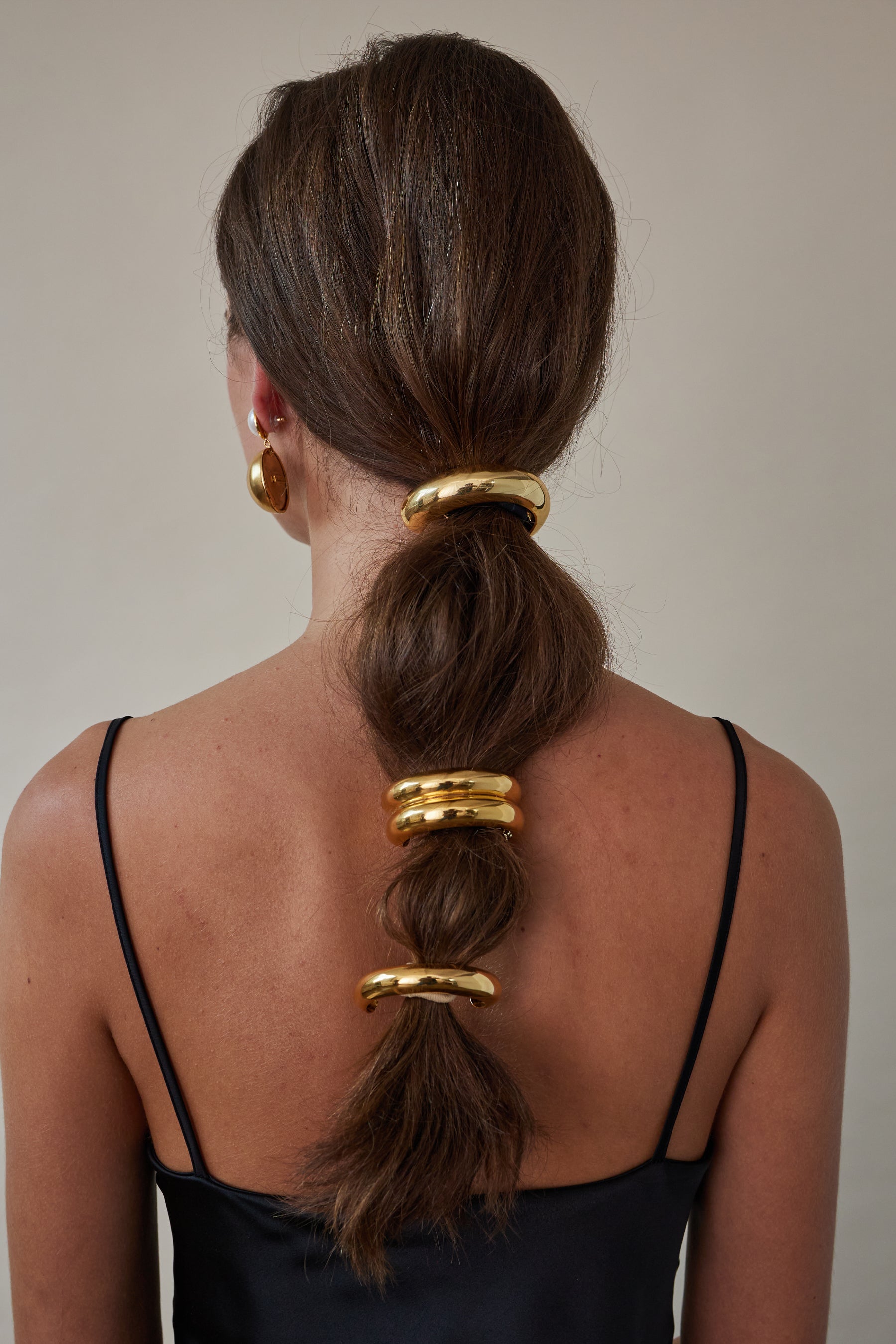 Petite Glossy Arch Pony  GEMMACHIC