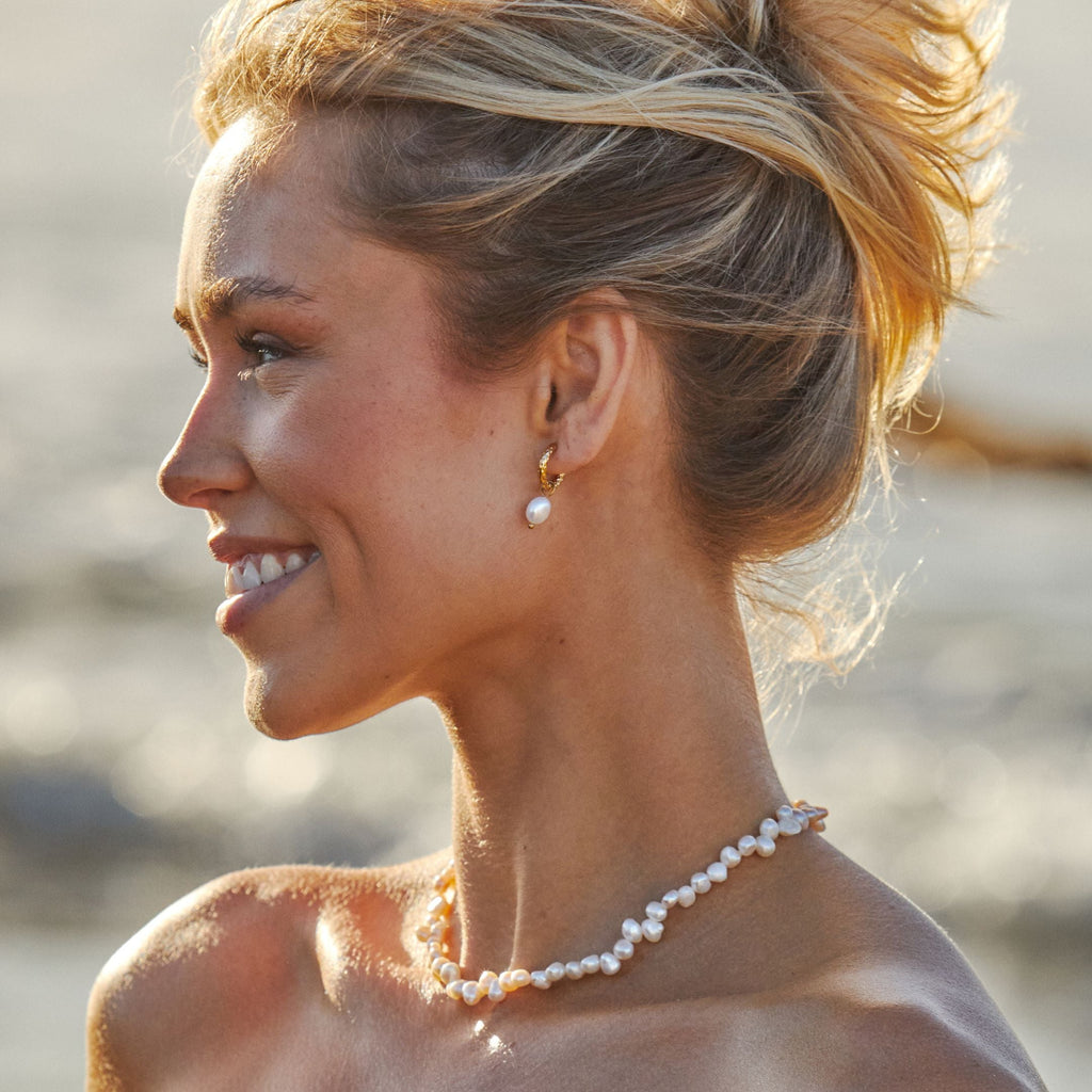 Hammered Pearl Hoop Earrings  GEMMACHIC