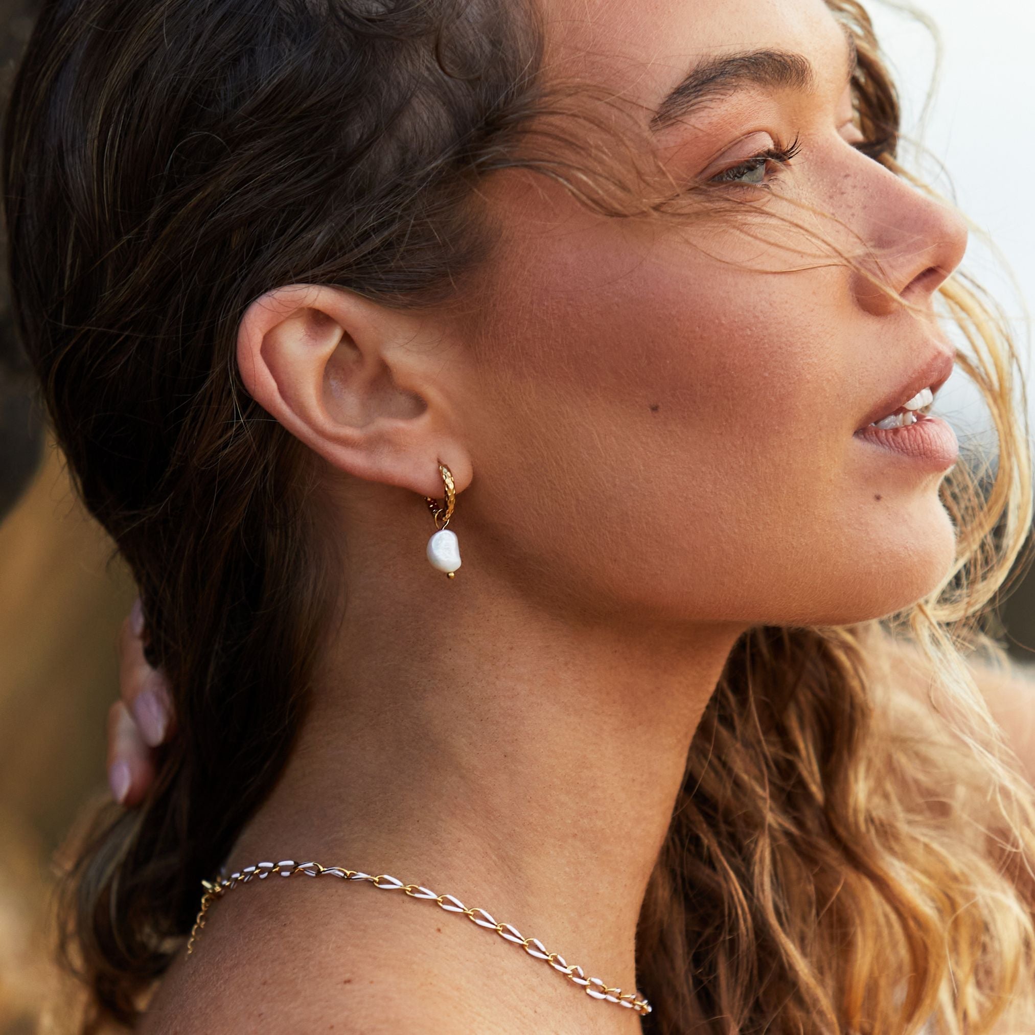 Hammered Pearl Hoop Earrings  GEMMACHIC